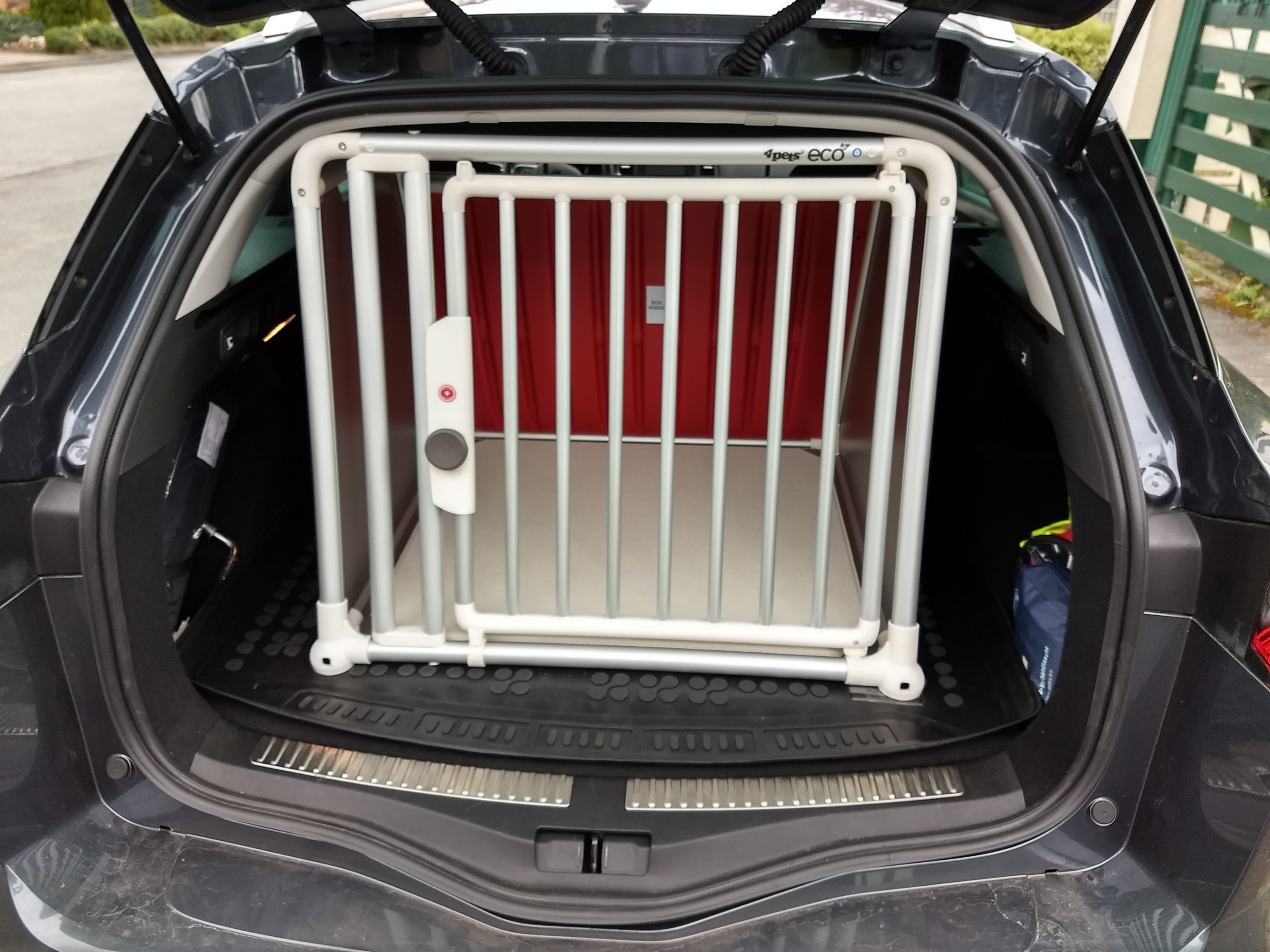 Hundebox im Grandtour